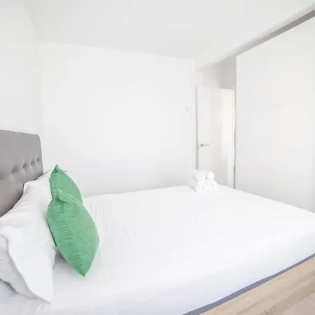 Apartment Ifema-Airport Madrid Buitenkant foto