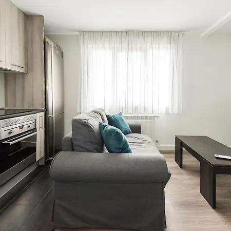 Apartment Ifema-Airport Madrid Buitenkant foto